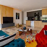 Patara 3 Bedroom With Private Pool Hot Tub *
