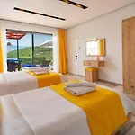 Vila Patara 3 Bedroom With Private Pool Hot Tub *