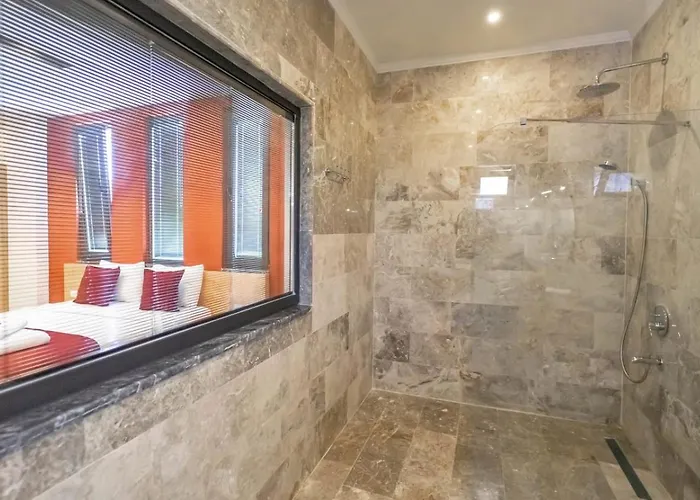 Patara 3 Bedroom With Private Pool Hot Tub *