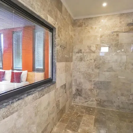 Patara 3 Bedroom With Private Pool Hot Tub *