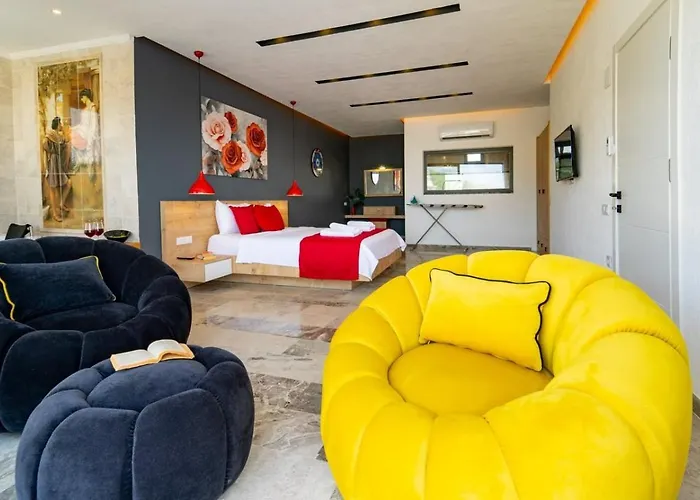 Patara 3 Bedroom With Private Pool Hot Tub فيلة كالكان