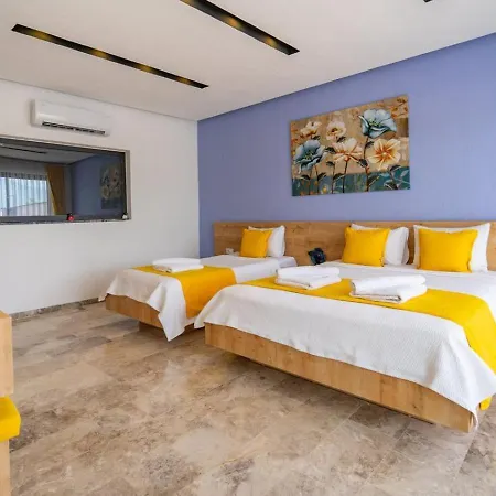 Patara 3 Bedroom With Private Pool Hot Tub *
